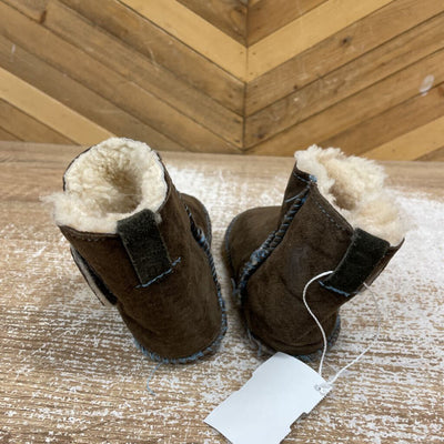 Emu- Baby Australian Sheep Booties- MSRP$49: Brown-infant-18-24M