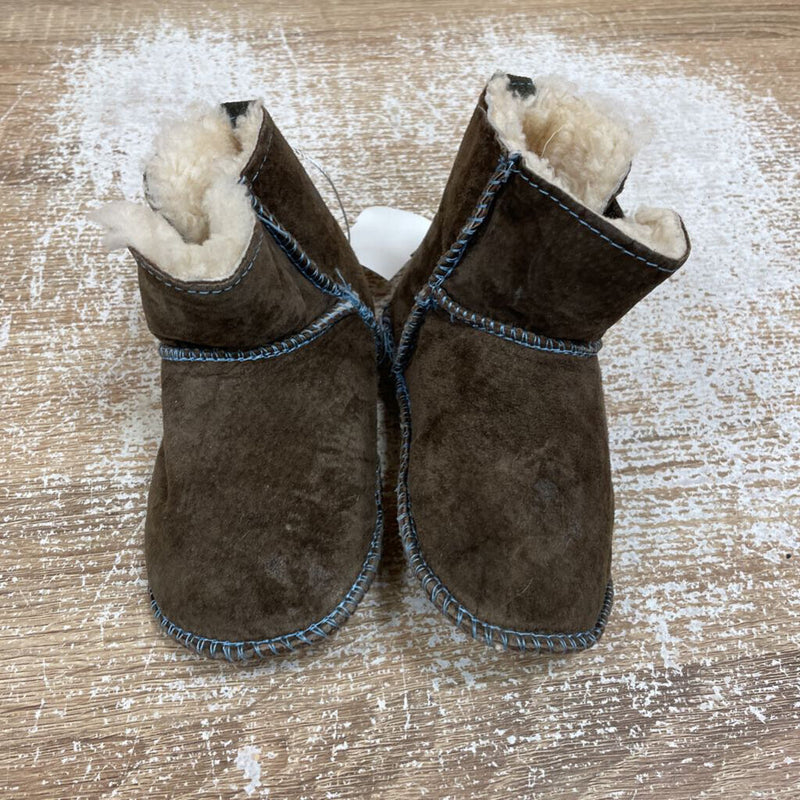 Emu- Baby Australian Sheep Booties- MSRP$49: Brown-infant-18-24M