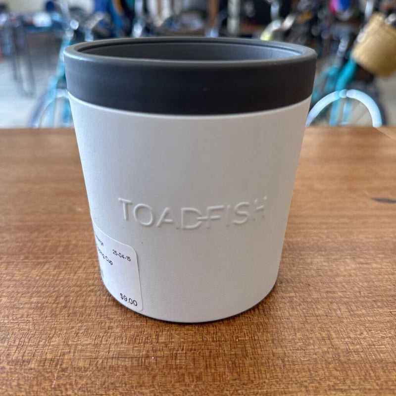 Toadfish- Non-Tipping Cup Holder: White -unisex-