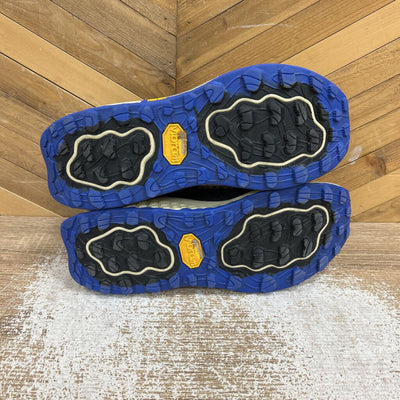 New Balance - Women's Fresh Foam X Hierro v7 GTX Trail Running Shoes - MSRP $220: Black/Blue-women-W10