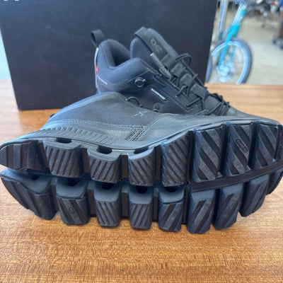 ON - Women's Cloud Hi Waterproof - MSRP $250 : Black -women-5.5