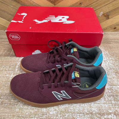 New Balance - Men's 425 Skate Shoes - MSRP $110: Burgundy/Blue-men-M10