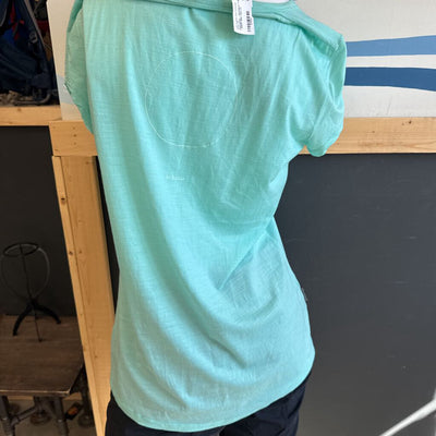 icebreaker - Women's T-Shirt - MSRP $95: Teal-women-LG