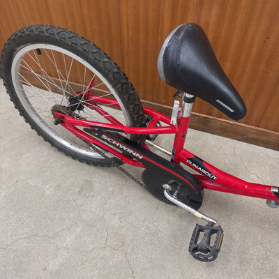 Schwinn - Runabout Bike Trailer: Black Red --
