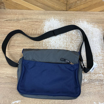 Derek Alexander - Tote Purse Bag : Grey -men-1