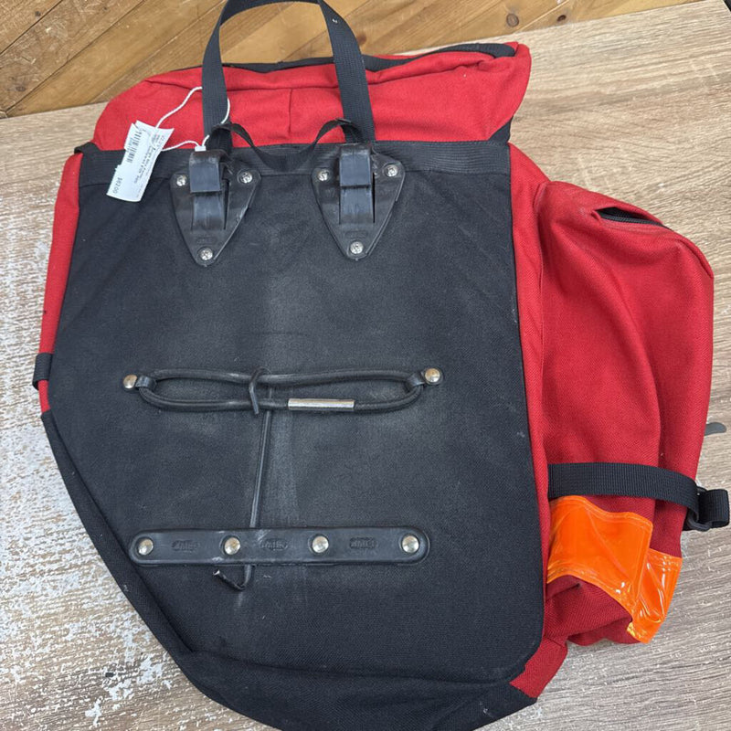 MEC - Single Bike Panier- MSRP compared $129 : RED--