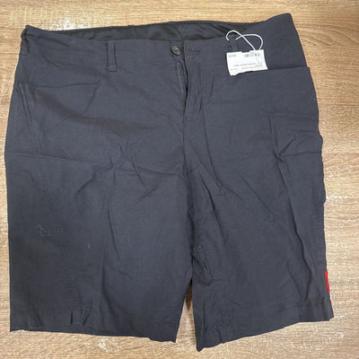 Avia - Women's Shorts : Black -women-MD