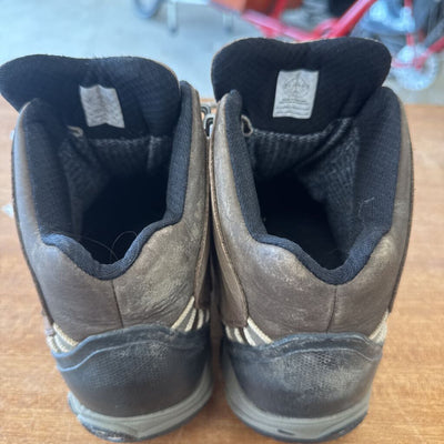 Oboz - Women's Bridger Mid B-Dry Hiking Shoes - MSRP $260: Brown-women-8.5w