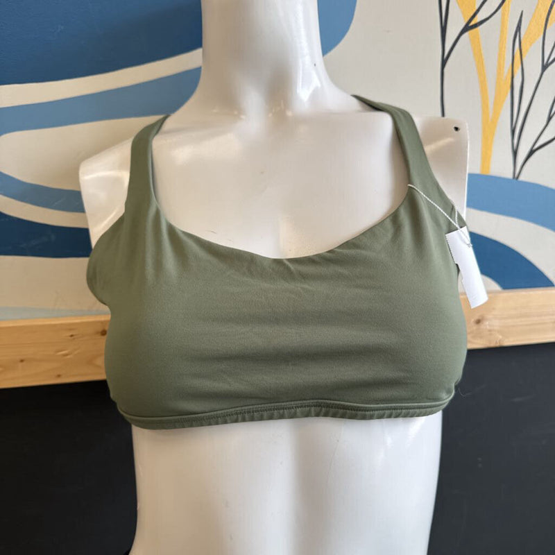 Lululemon - Strappy Sports Bra - MSRP $68: green-women-10