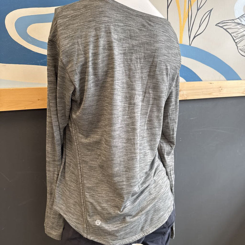Patagonia Long Sleeve Shirt: gray-unisex-MD