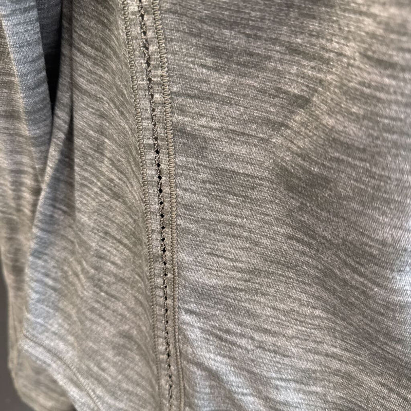 Patagonia Long Sleeve Shirt: gray-unisex-MD