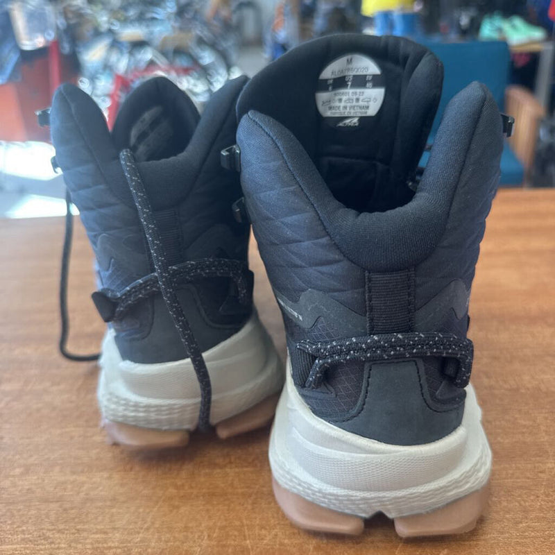 Altra - Olympus 5 Hike Mid GTX Boots - MSRP $280: black/gray-men-7