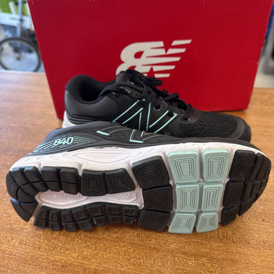 New Balance - W840 Running Shoes for Women - MSRP $180: Black Teal -women-5.5