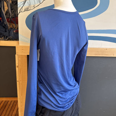 Rip Curl - Women's UV Protection Long Sleeve Shirt- MSRP $85: blue-women-SM