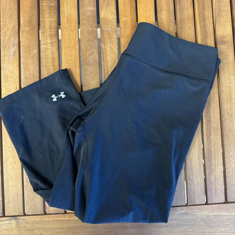 Under Armour - HeatGear Fitted Cropped Leggings: black-women-MD