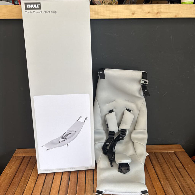 Thule - Chariot Infant Sling - MSRP $150: Light Grey --