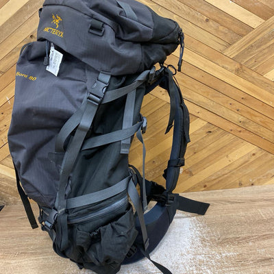 Arc'teryx - Bora 80L Multi-Day Hiking Backpack - MSRP $540: Black/Grey-girls-MD