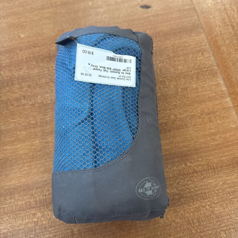 Sea to Summit -Tek Towel Large- MSRP $39: Blue, Gray-unisex-LG