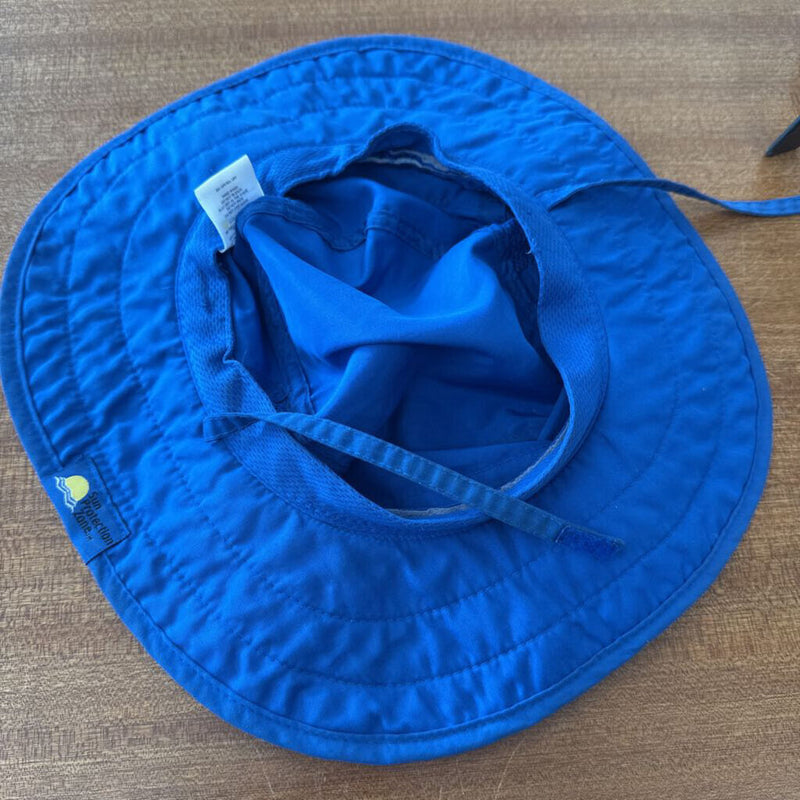 SunDay- Protection Hat - MSRP $30: Blue-children-