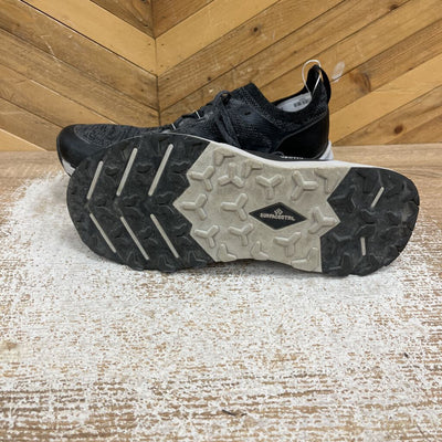 The North Face - Women's Runners - MSRP compared $170: Black/White-women-10