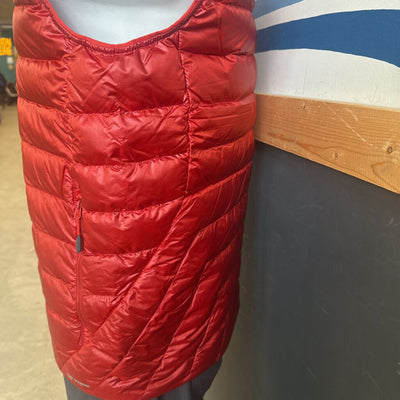 Outdoor Research- Men's Helium Down Vest- MSRP $249 : red-men-MD