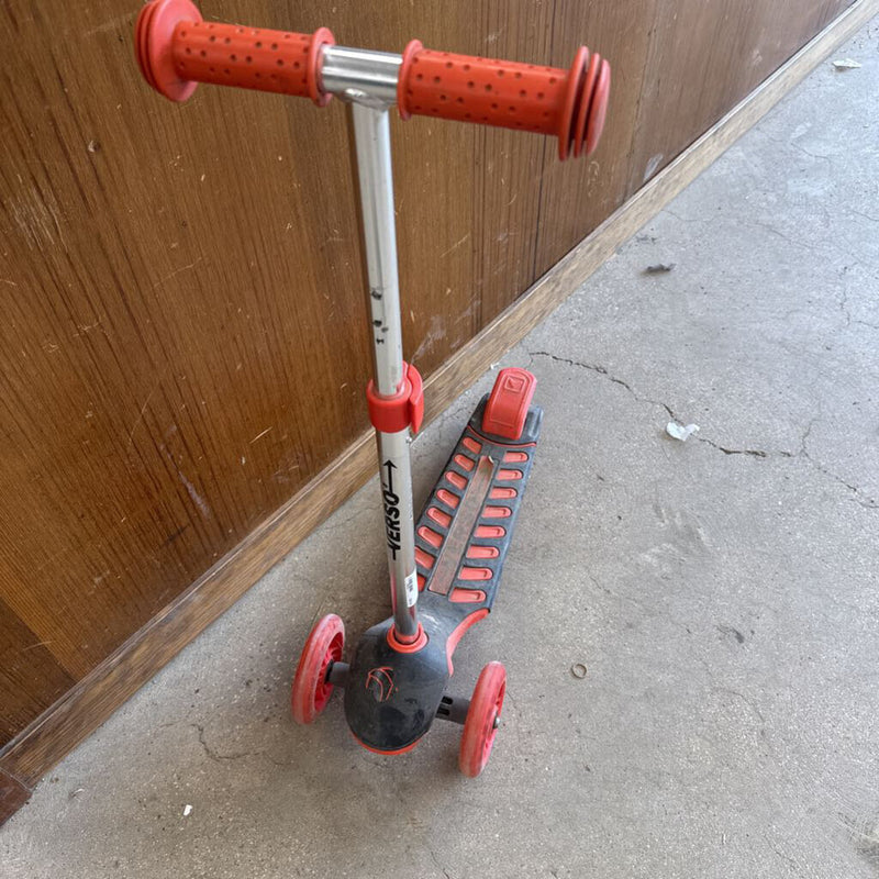 Kettler Verso - Kids Scooter - MSRP $120: Red --