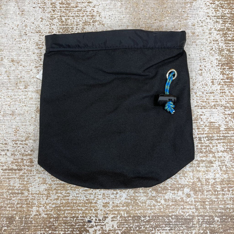 Summit - Chalk Bag: Black-unisex-