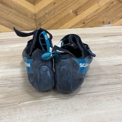 Scarpa - Men's Boostic Climbing Shoes - MSRP $: Black / Blue-men-M10