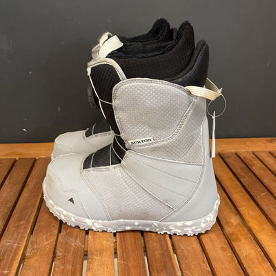 Burton - Kids Zipline BOA Snowboard Boots - MSRP $220: Grey/Black-children-5Y