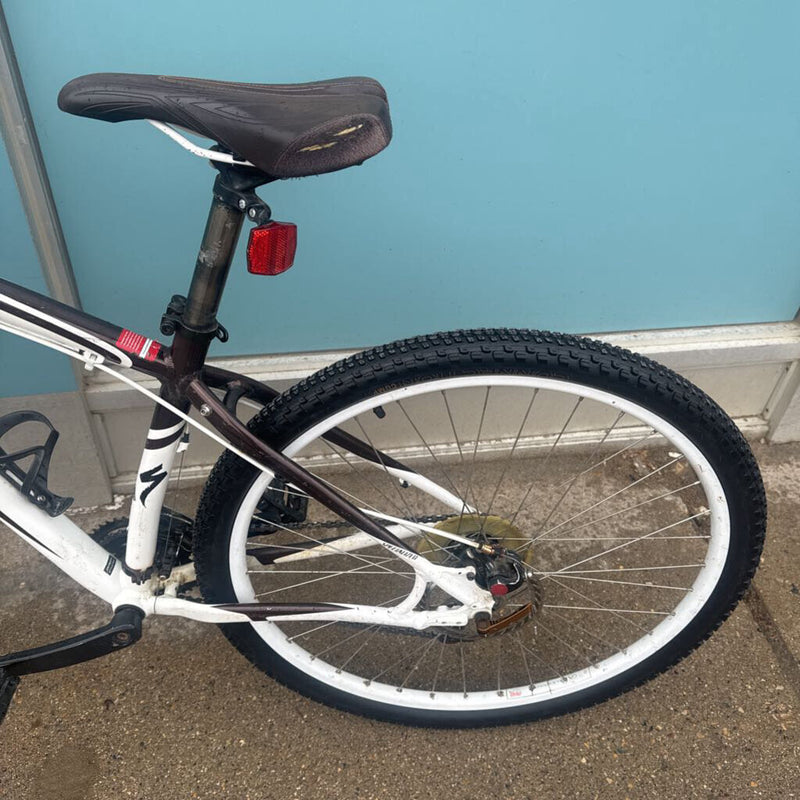 Specialized - Hardrock Hardtail Mountain Bike - MSRP $700: White/Brown--17.5 (MD)