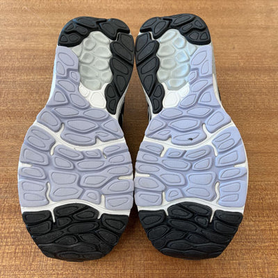 New Balance - Women's Medium Width Fresh Foam X 880 Running Shoes - MSRP $180: Black-women-W6.5