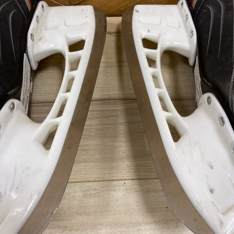 Bauer - Hockey Vapor 2000 Skates : Black/White/Red-unisex-7