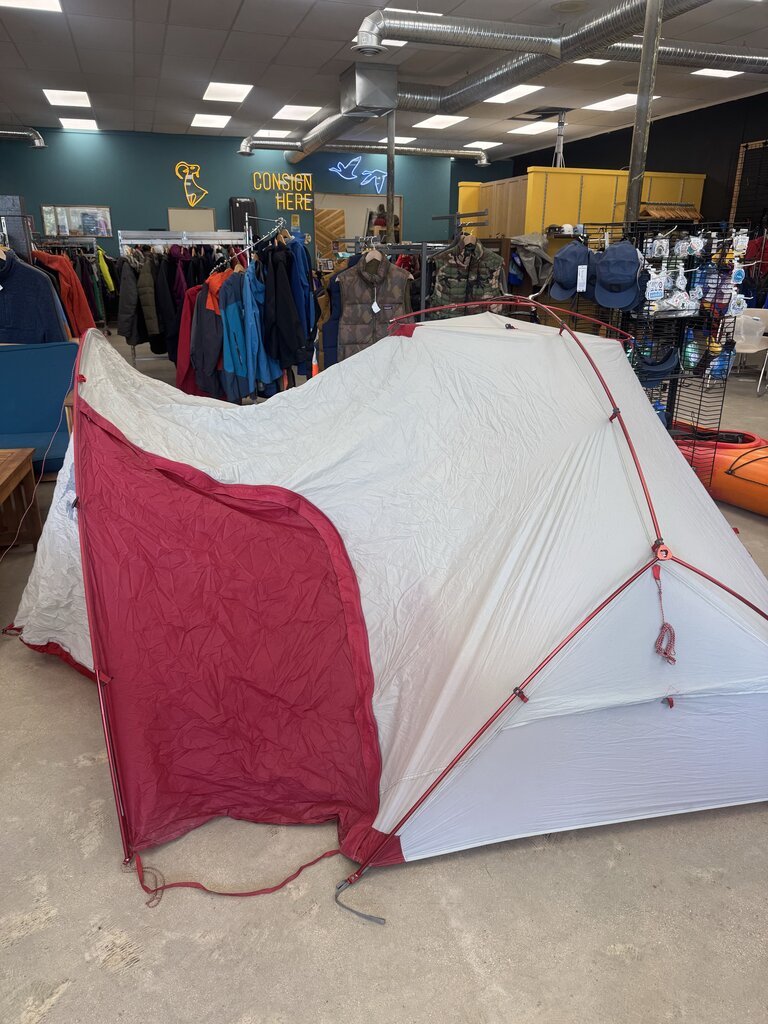 MSR - Hubba Tour 2 Person Tent - MSRP $650 : red-unisex-2 Person