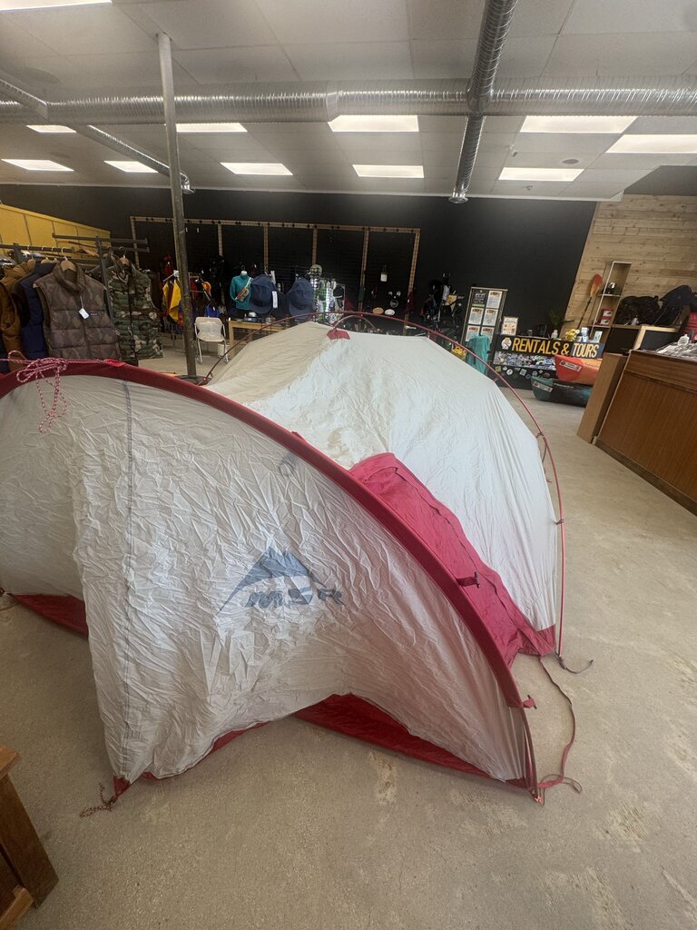 MSR - Hubba Tour 2 Person Tent - MSRP $650 : red-unisex-2 Person