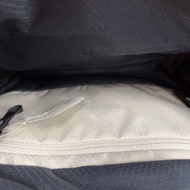 Bellroy - Lite Sling Bag - MSRP $115: Black/Dark Blue--