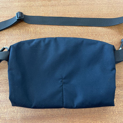 Bellroy - Lite Sling Bag - MSRP $115: Black/Dark Blue--