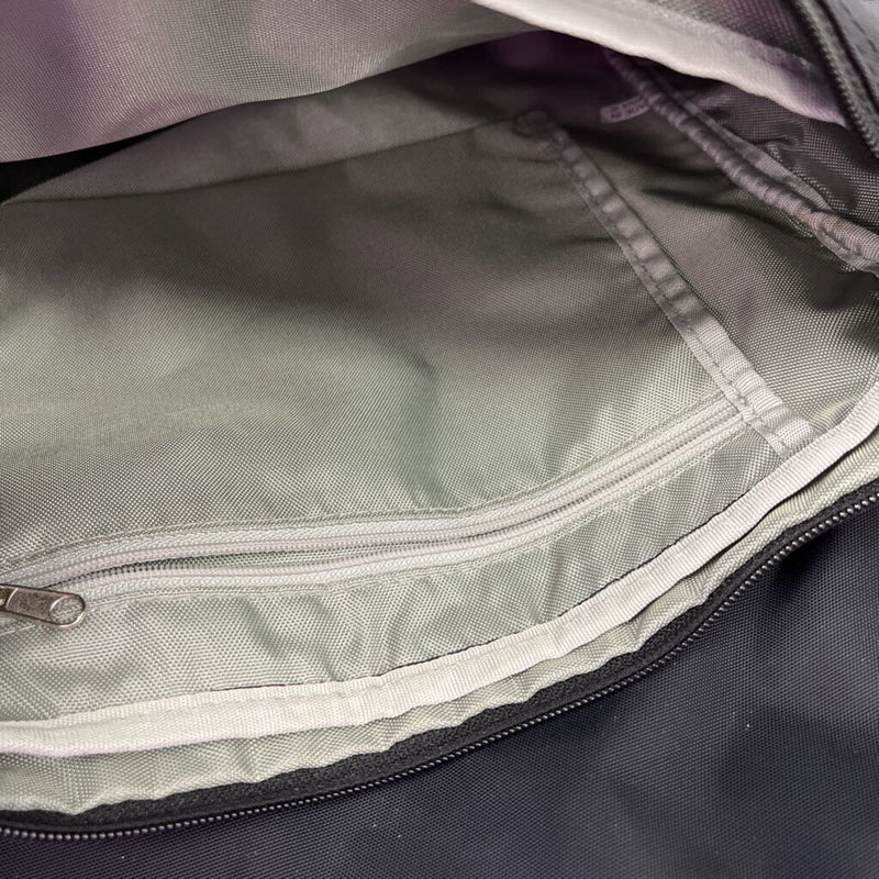 Derek Alexander - Messenger Bag - MSRP comp $95: Black--