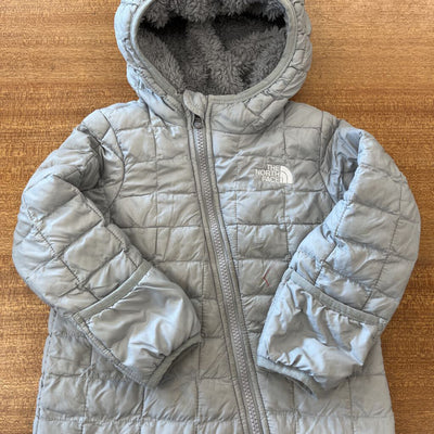 The North Face - Infant Fleece-Lined Thermoball Bunting Suit - MSRP $160: Light Grey-infant-18-24M
