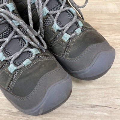 Keen - Women's Circadia Vent Hiking Shoes - MSRP $140: Grey/Light Blue-women-W7.5