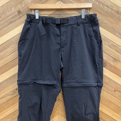 The North Face - Women's Convertible Hiking Pants - MSRP comp $140: Black-women-10