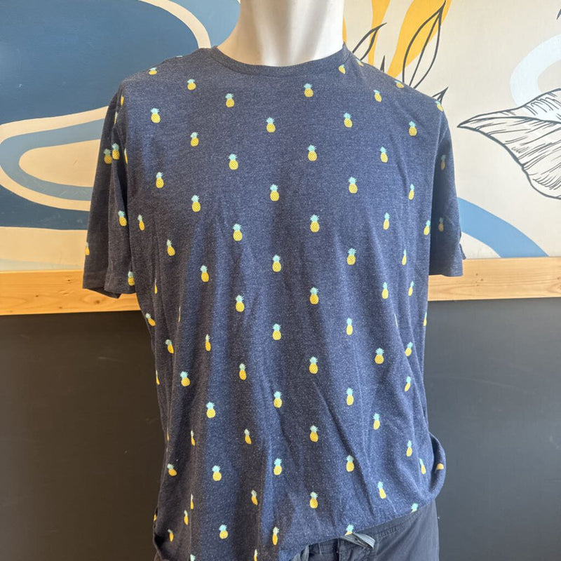 Free Planet - Men’s Pineapple Print T-Shirt: Dark Blue-men-LG