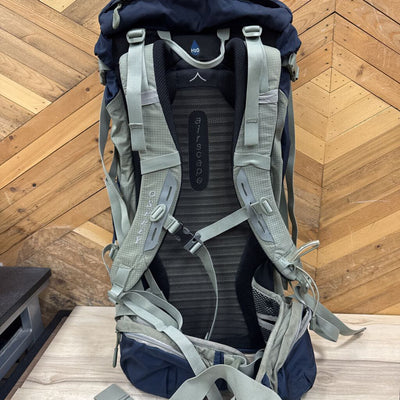 Osprey - Kestrel 38L Hiking Backpack - MSRP $280: Navy/Grey--38L