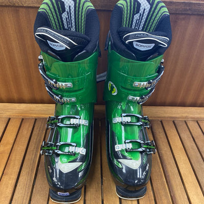 Fischer - Men's Soma Progressor 100 Downhill Ski Boots - MSRP $800: Green / Black-men-28.5