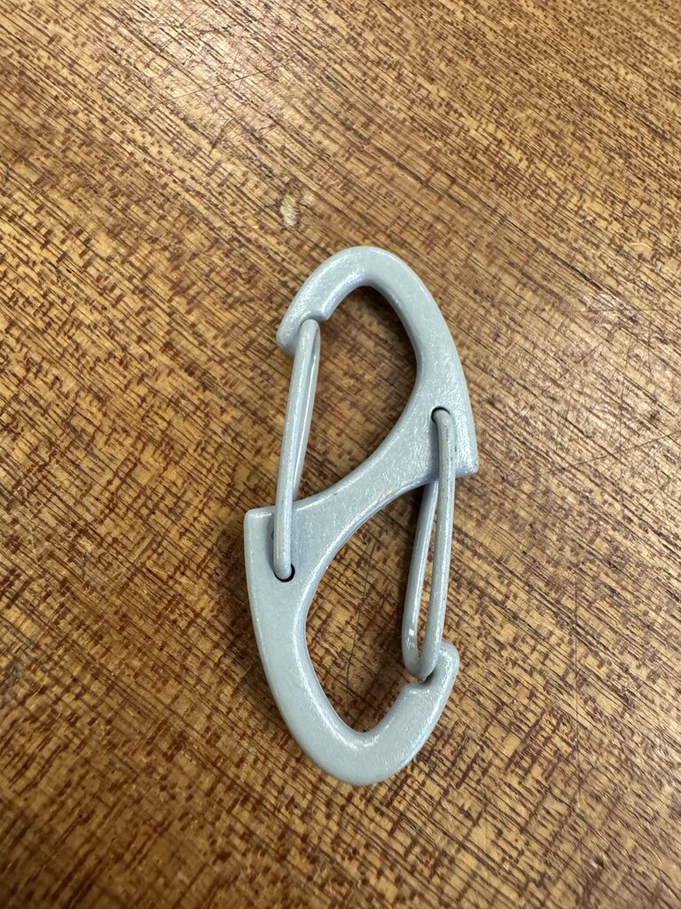 Green Plastic Carabiner Clip: grey-unisex-2inch