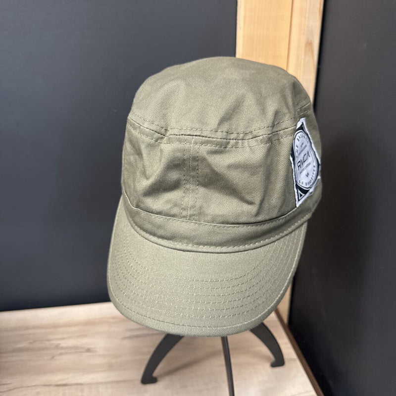 RVCA - Two-Tone Snapback Cap: green, black-unisex-