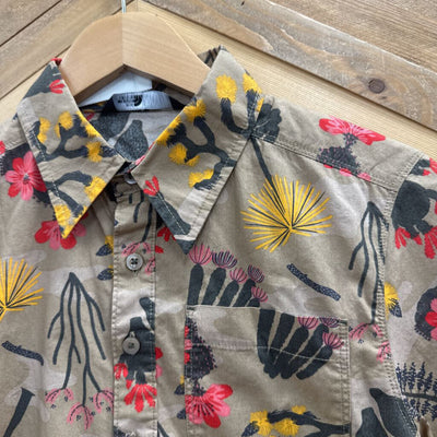 The North Face Boys' Floral Short Sleeve Shirt: beige-boys-LG Y