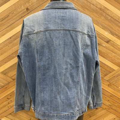 Wrangler - Men's Cowboy Cut Denim Jacket - MSRP $133: Light Denim-men-2XL