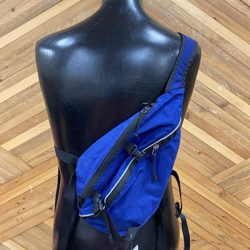 Patagonia- Vintage Sling Blue Backpack: blue-unisex-