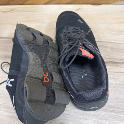On - Women's Cloud Waterproof Shoes: Black-women-7.5