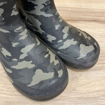 Kids' Camo Rain Boots: Camo/Green/Black-children-1